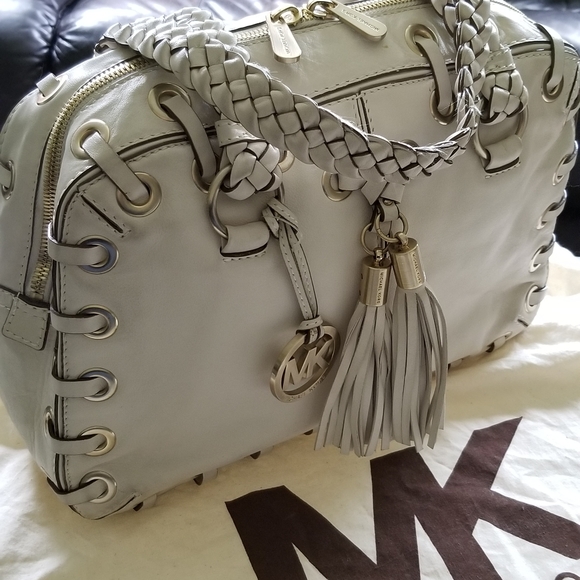 Ladies handbag - Picture 2 of 8